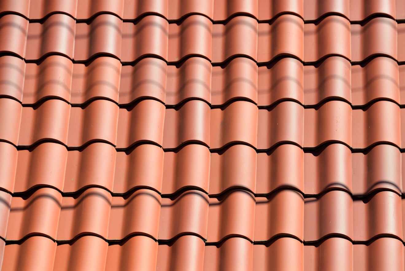 how long a tile roof lasts