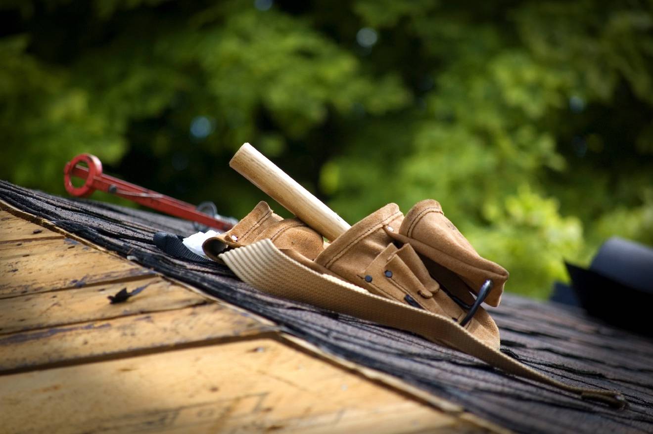 how to install roof shingles