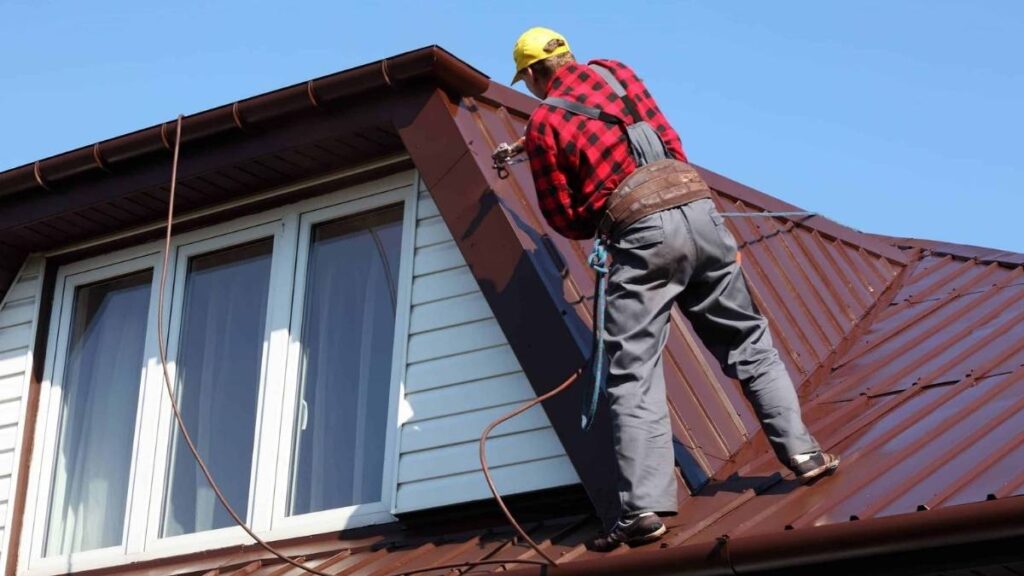 can you paint a metal roof a different color