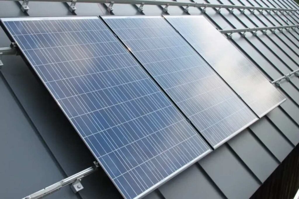 solar panel on metal roof